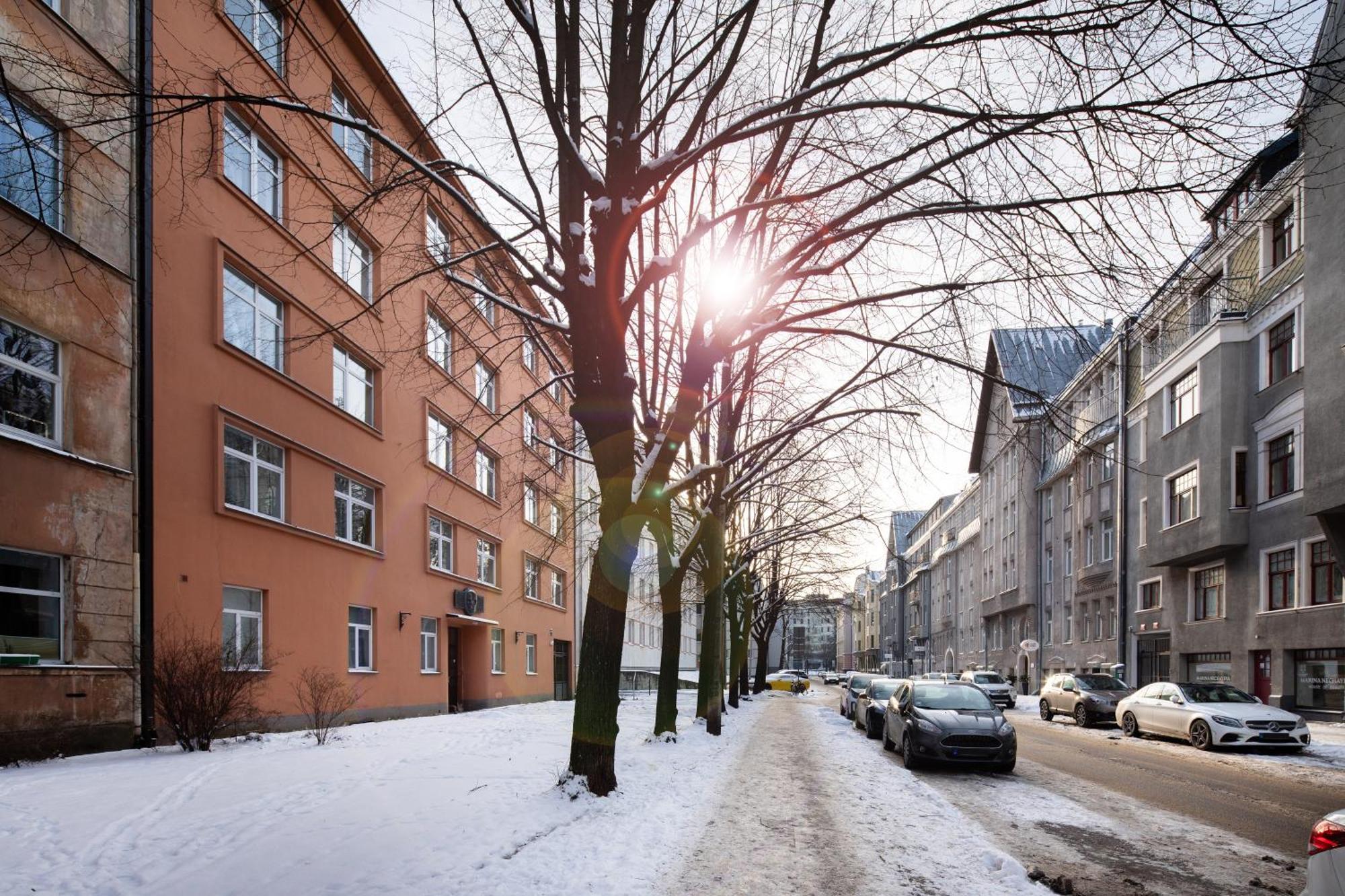 Riga Embassy Center Apartment With Parking Eksteriør billede
